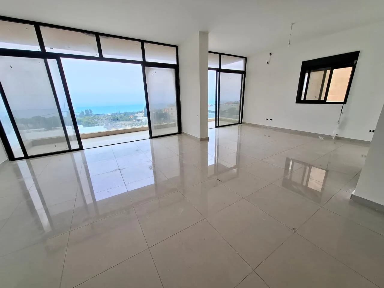 Apartment for Sale in Edde — الصورة 2