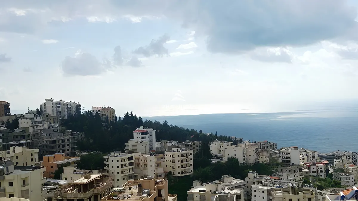 Land for Sale in Blat — الصورة 2