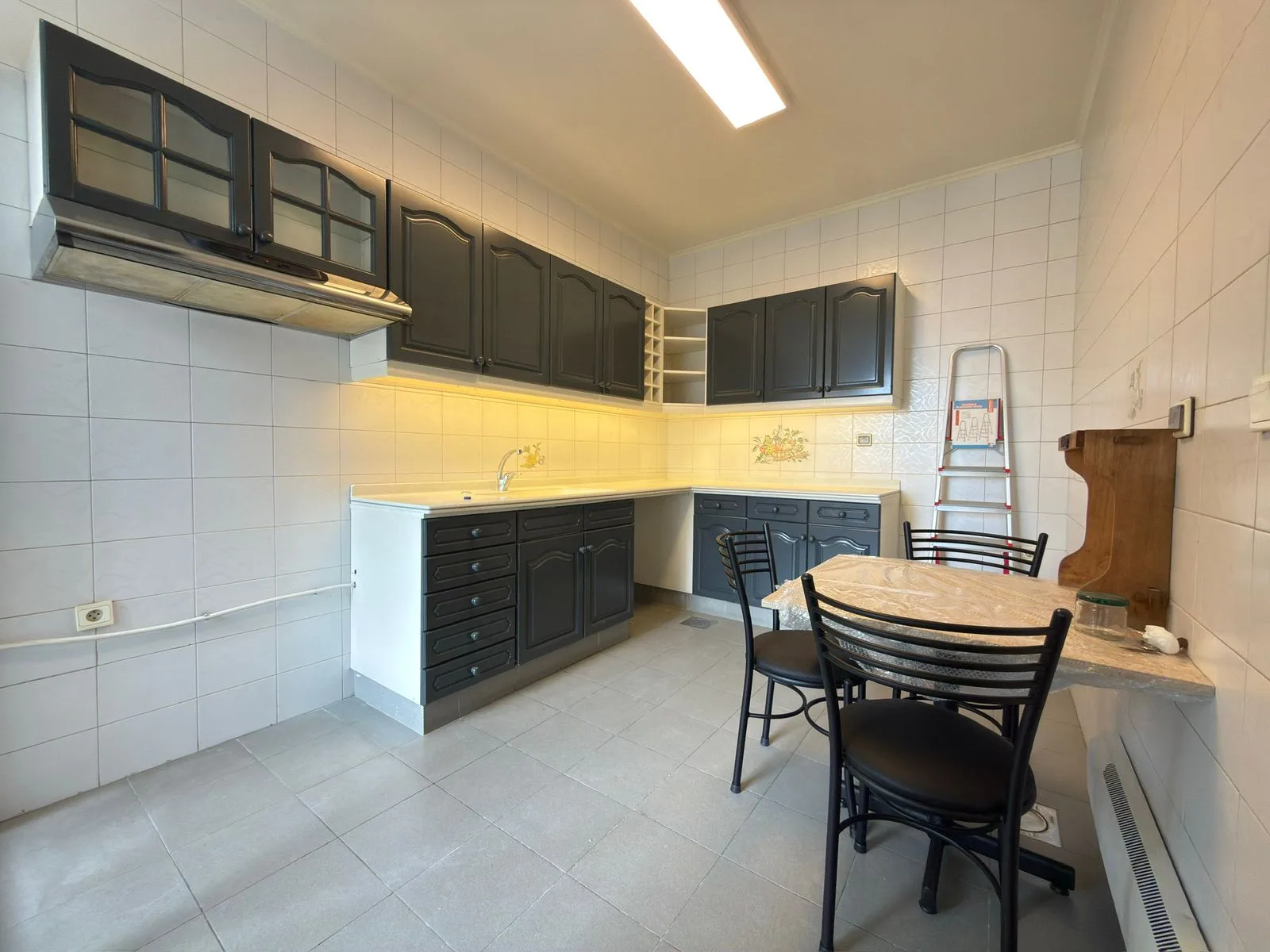 Apartment for Rent in Rizk, Achrafieh, Lebanon — الصورة 7