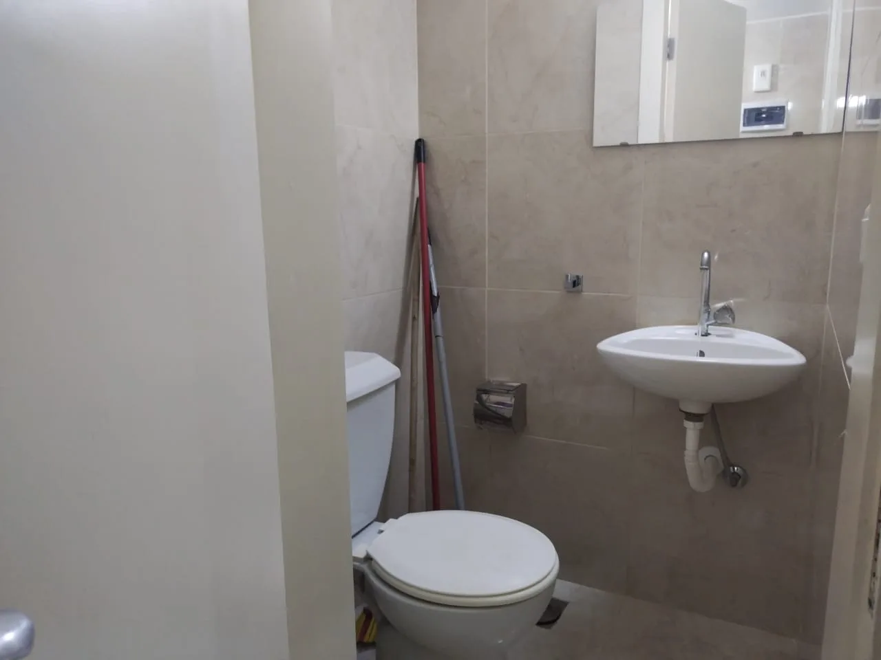 Office for rent in Jounieh — الصورة 5