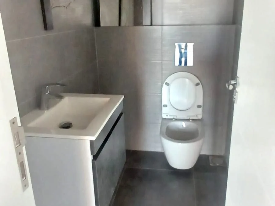 Office for sale in Dbayeh — الصورة 4
