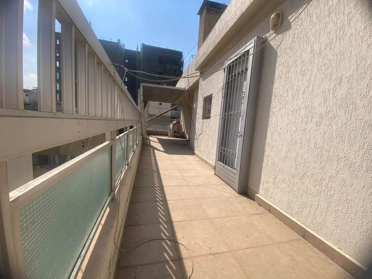 Apartment for Rent in Raoucheh — الصورة 7