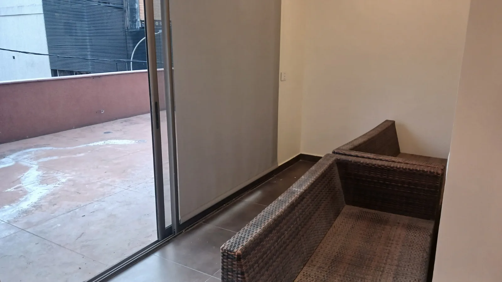 Office for rent in Zalqa — الصورة 7