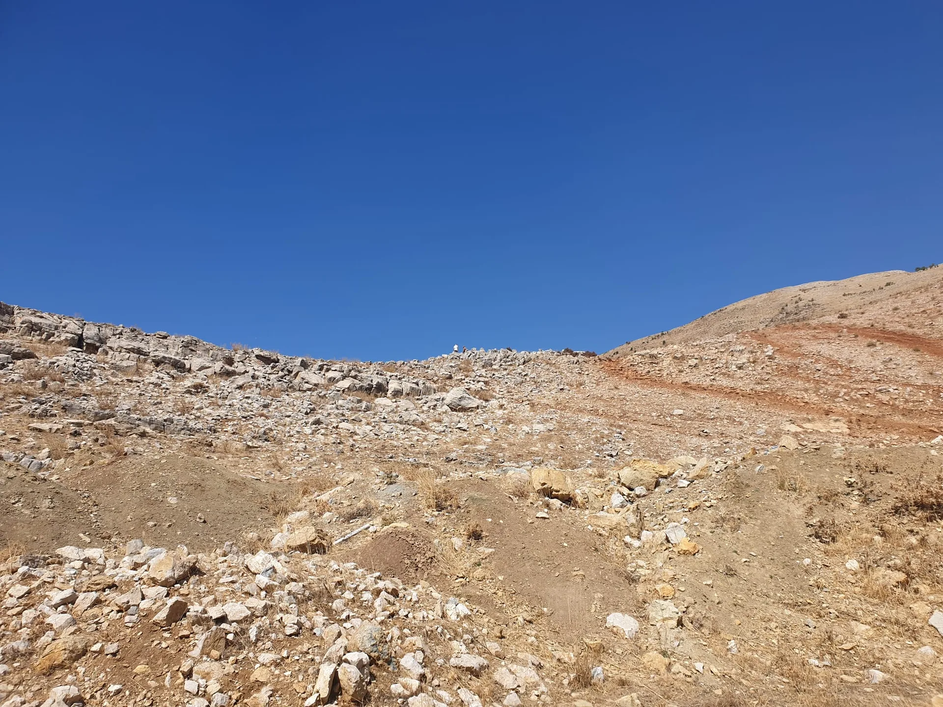 Land for Sale in Falougha-Khalouat — الصورة 3