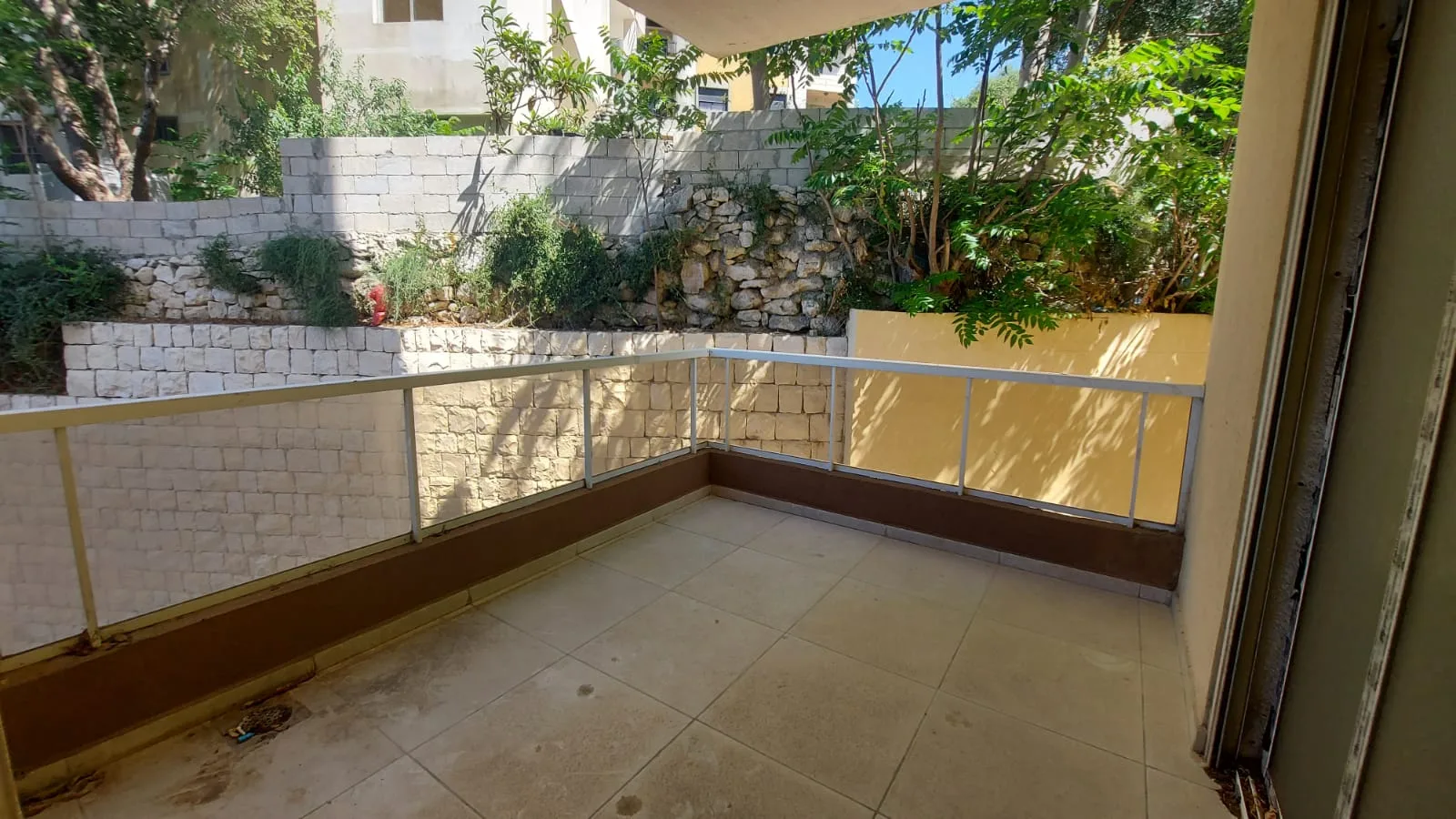 Apartment for Sale in Blat, Lebanon — الصورة 3