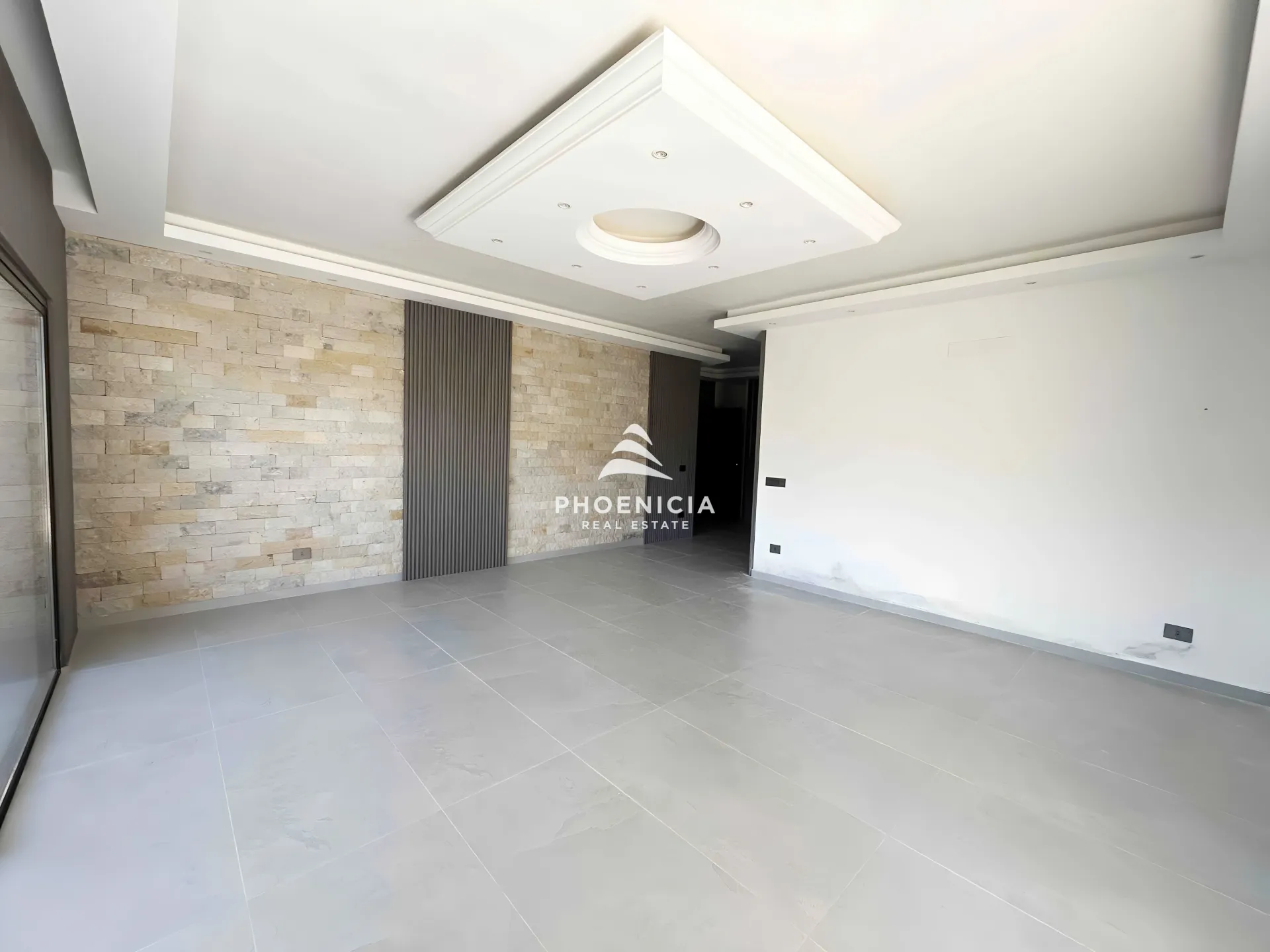 Apartment for Sale in Gharfine — الصورة 2