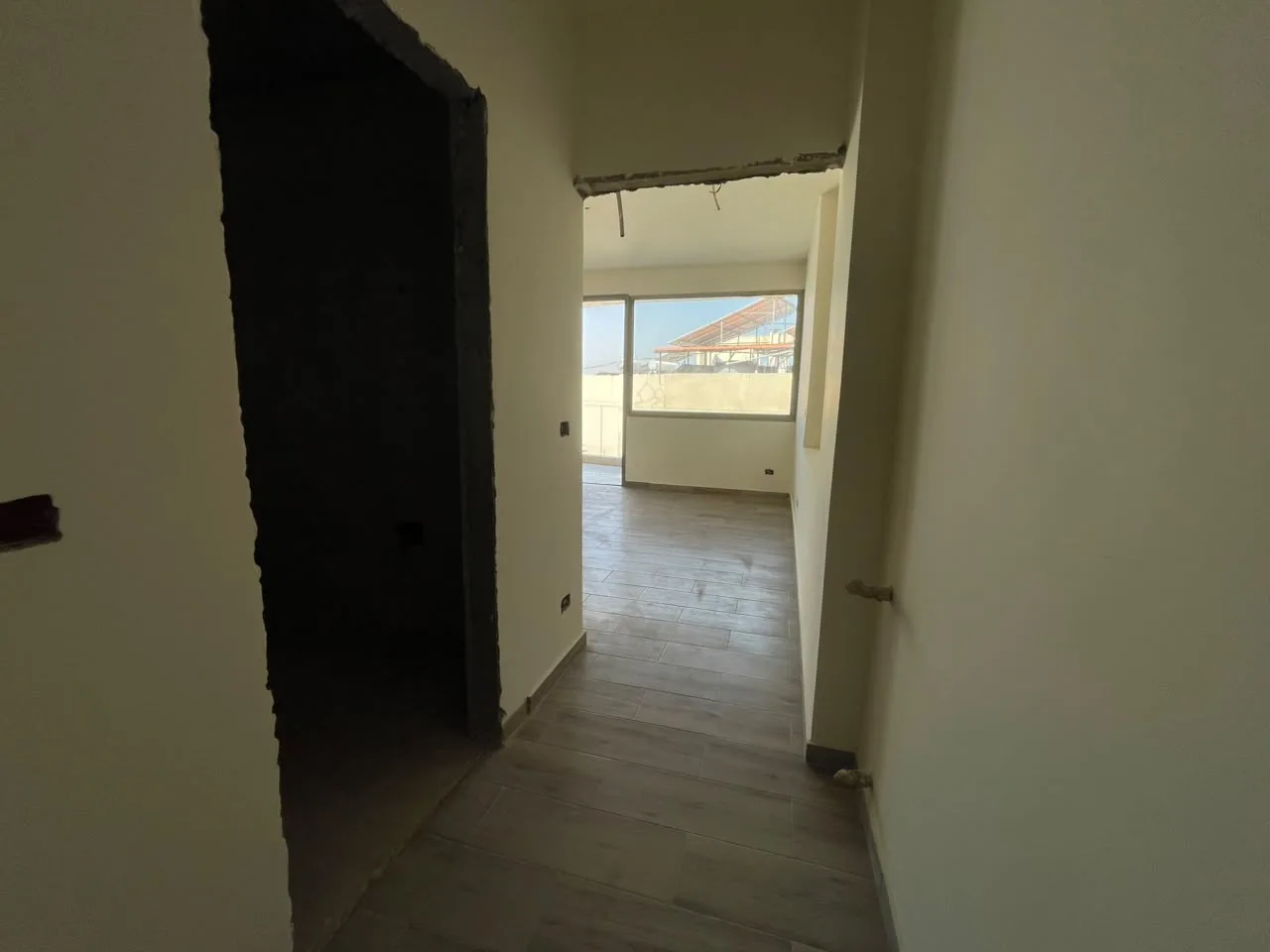 Apartment for Sale in Bsalim — الصورة 8