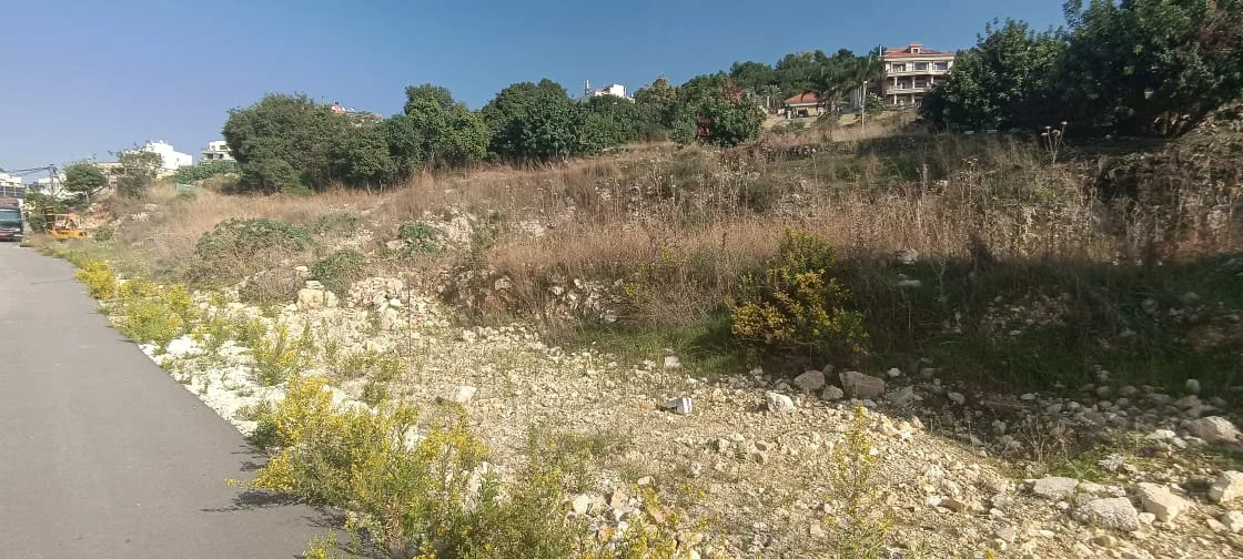 Land for Sale in Adma w Dafnah, Lebanon — الصورة 1