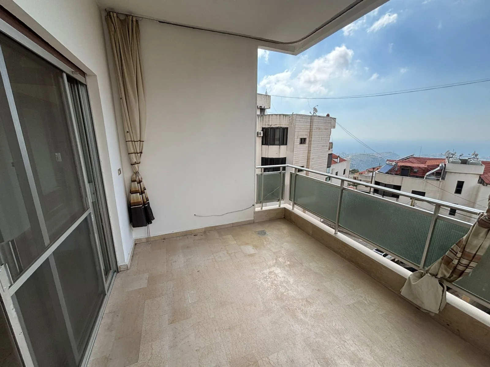 Apartment for Sale in Mazraat Yachoua — الصورة 4