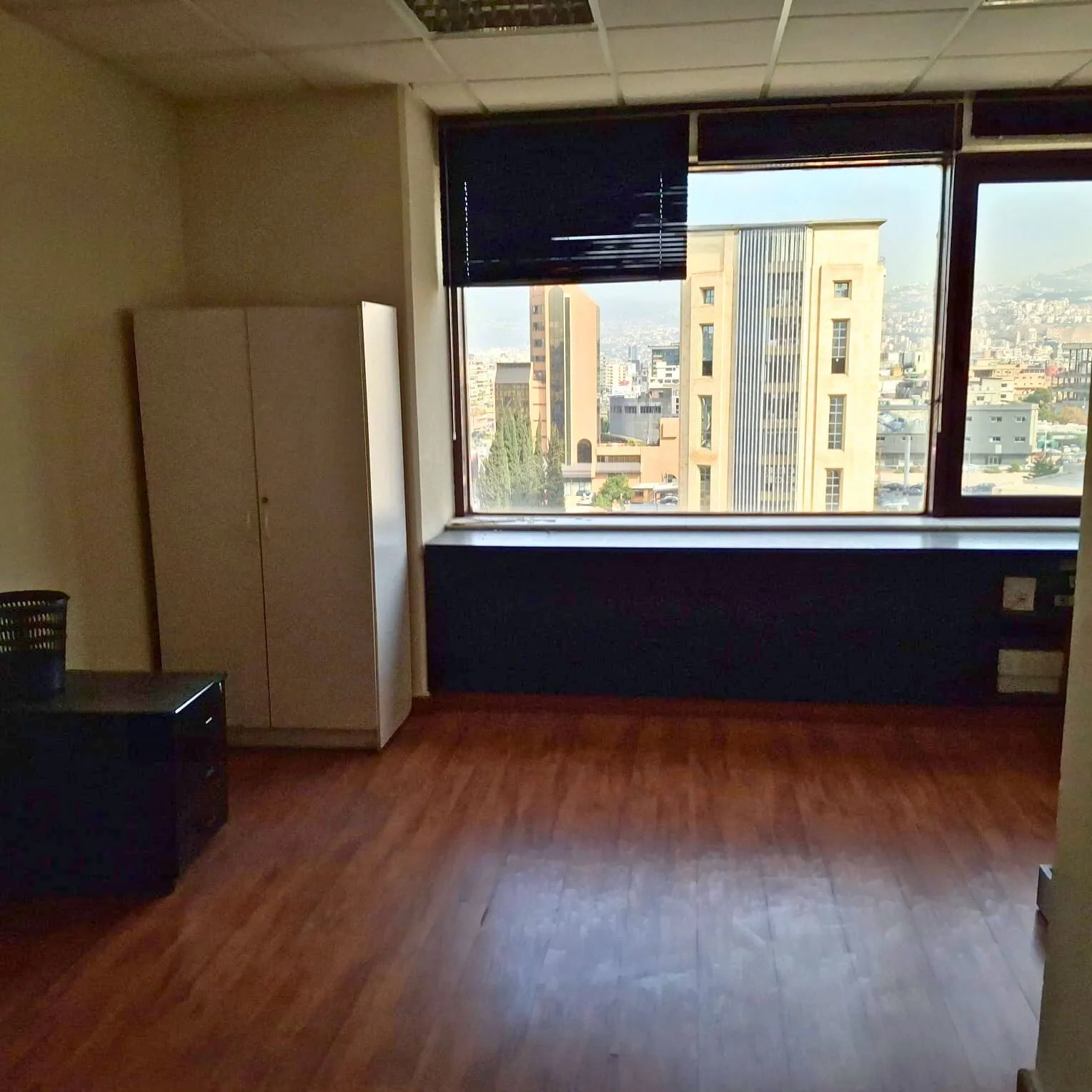 Office for Sale in Dekwaneh — الصورة 4