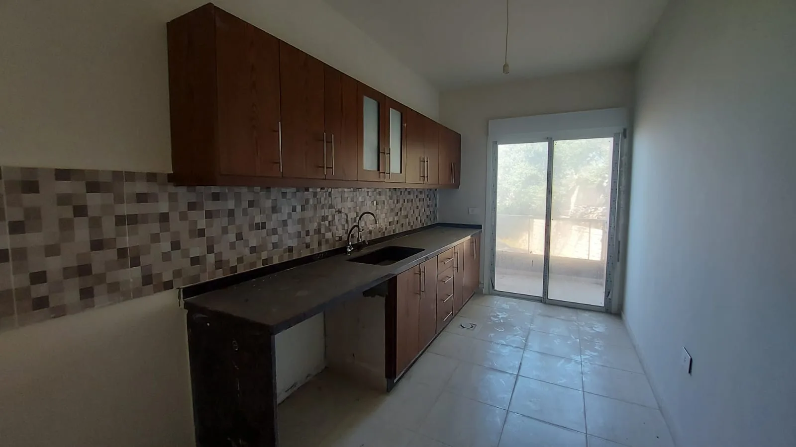 Apartment for Sale in Blat, Lebanon — الصورة 2