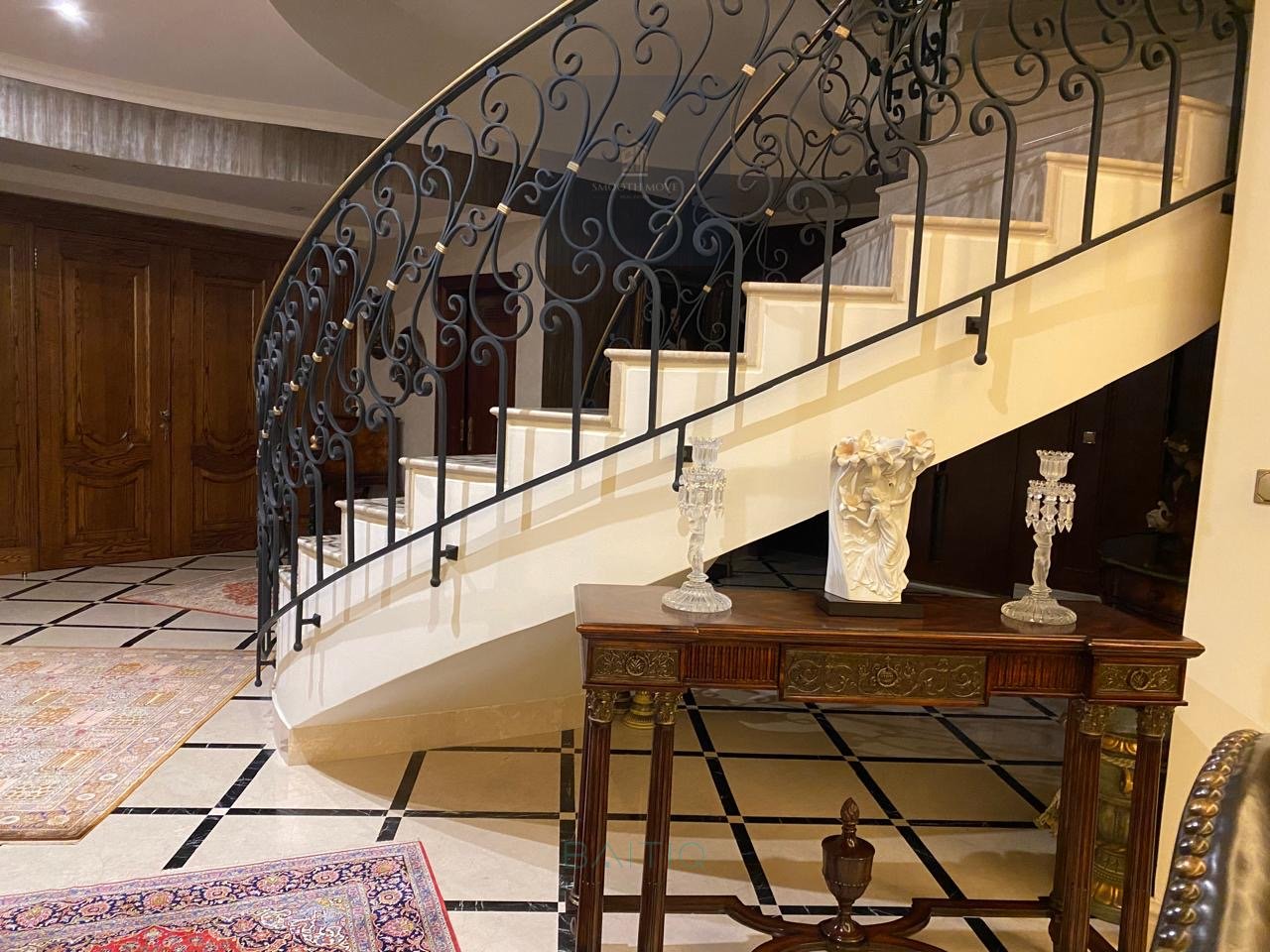 Breathtaking Villa for Sale in Dhour El Choueir — الصورة 5