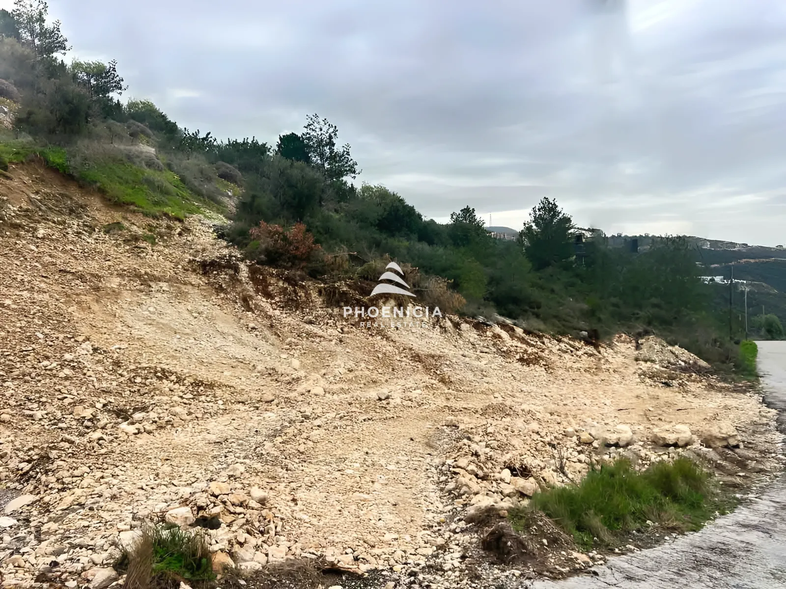 Land for Sale in Blat — الصورة 8
