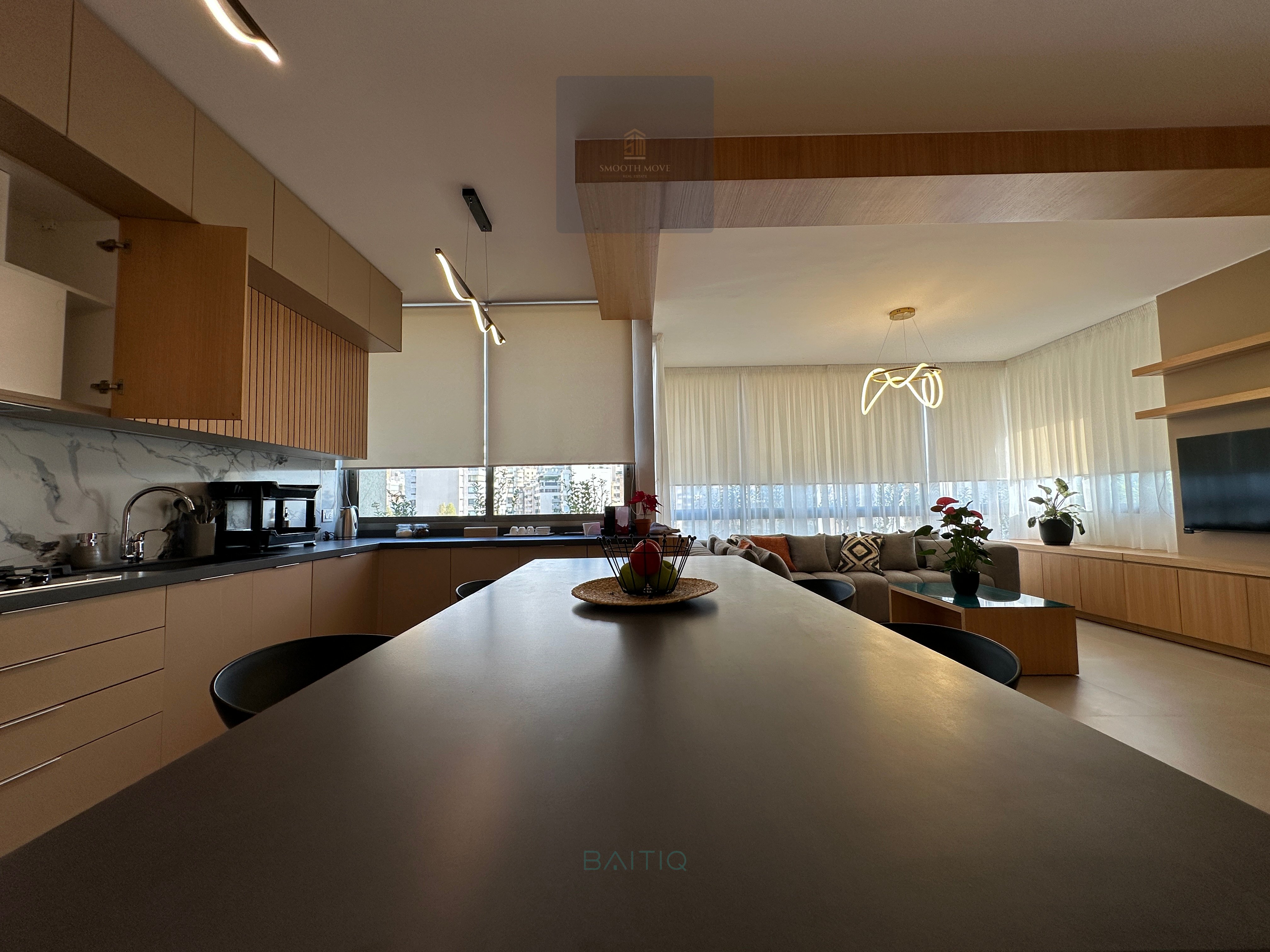Chic Furnished Apartment for Sale in Sioufi, Achrafieh — الصورة 13