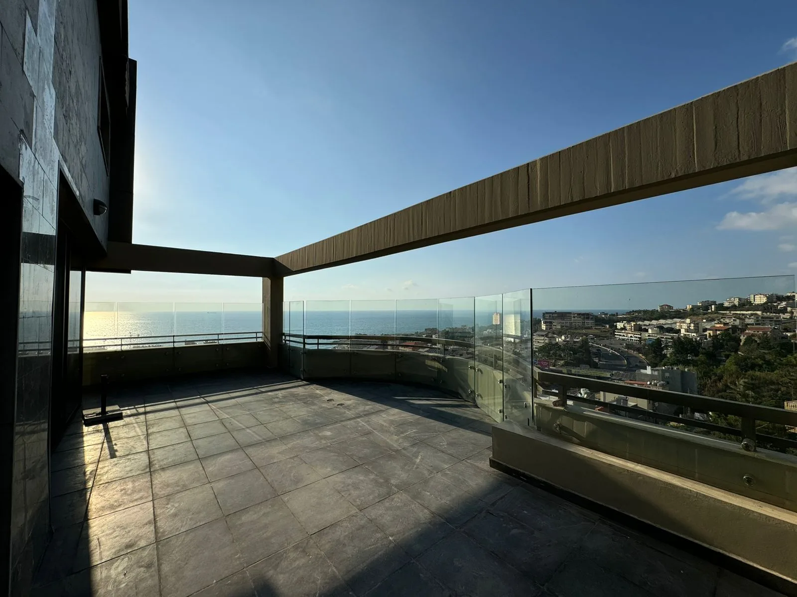 Apartment for Sale in Kfar Yassine, Lebanon — الصورة 2