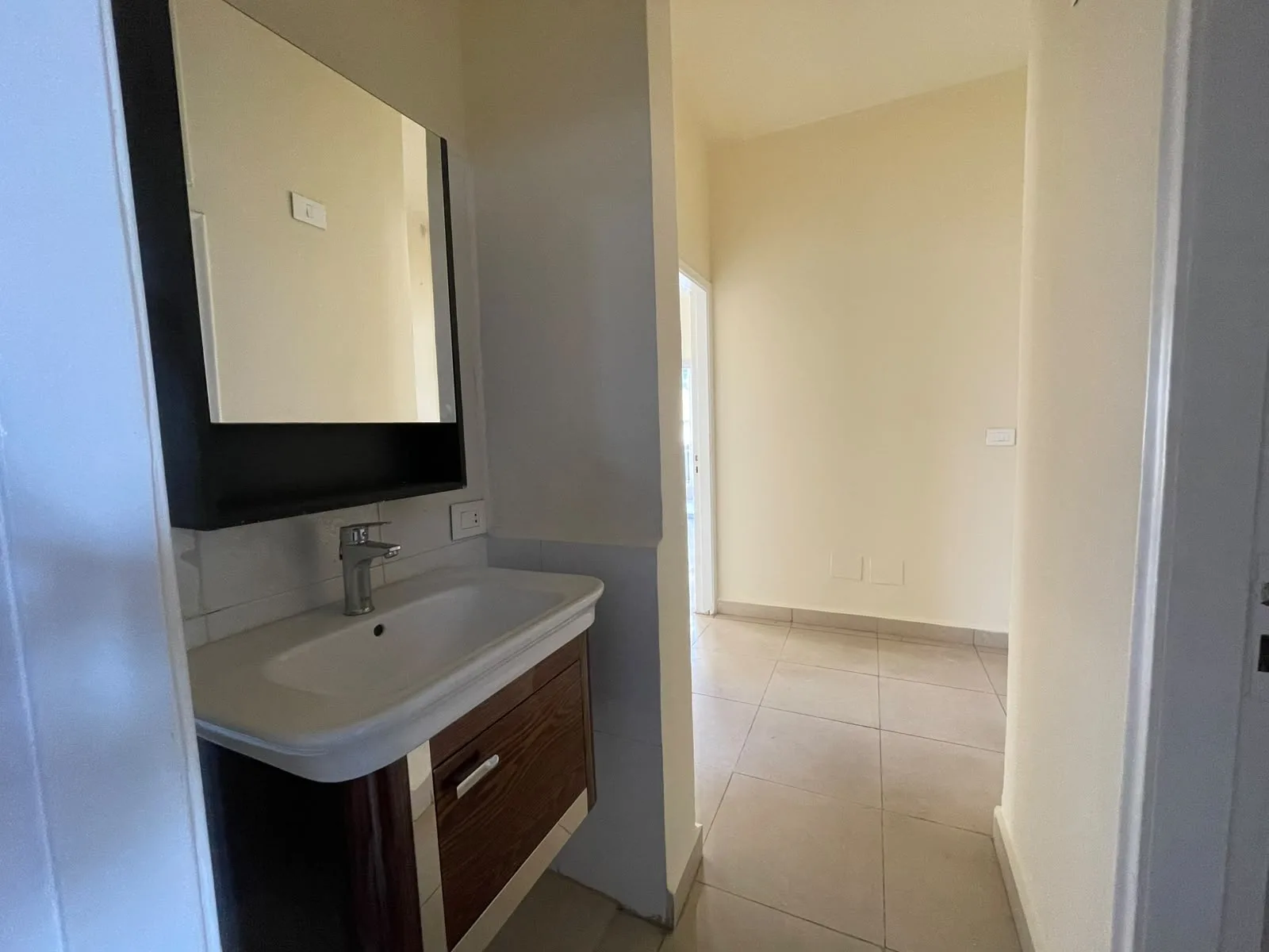 Apartment for Rent in Mar Mikhael — الصورة 5