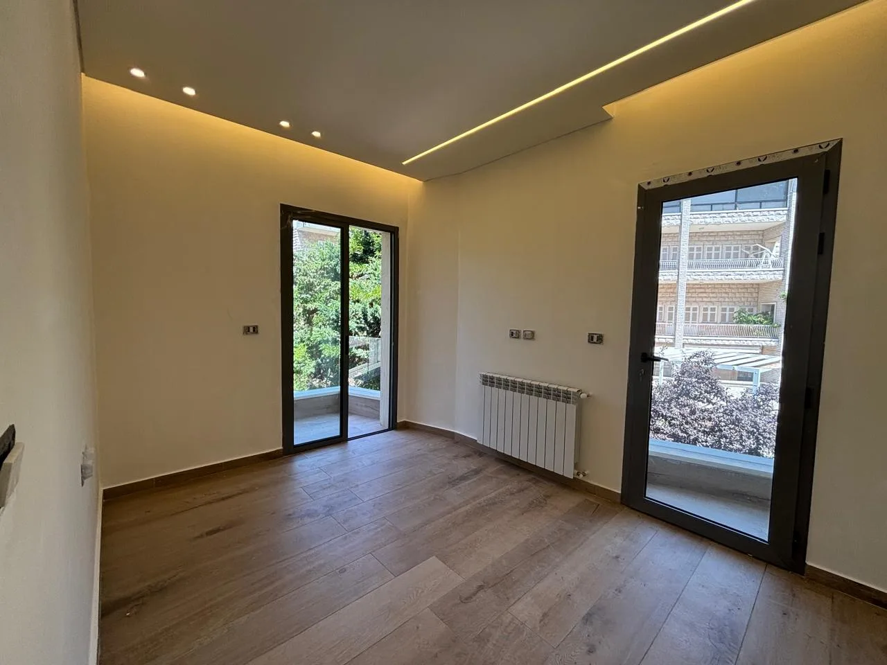 Apartment for Sale in Baabdat — الصورة 2
