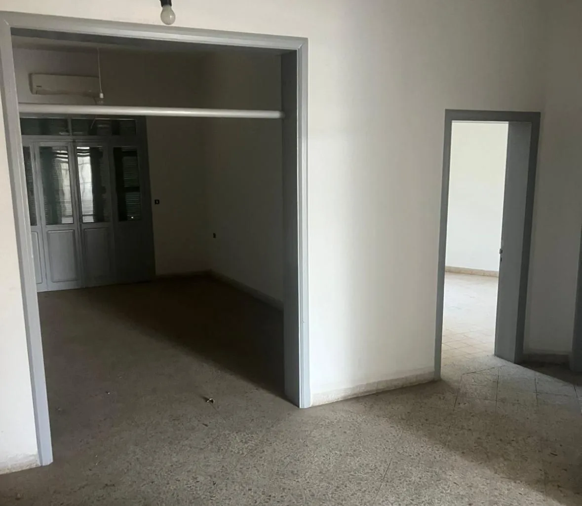 Office for rent in Badaro