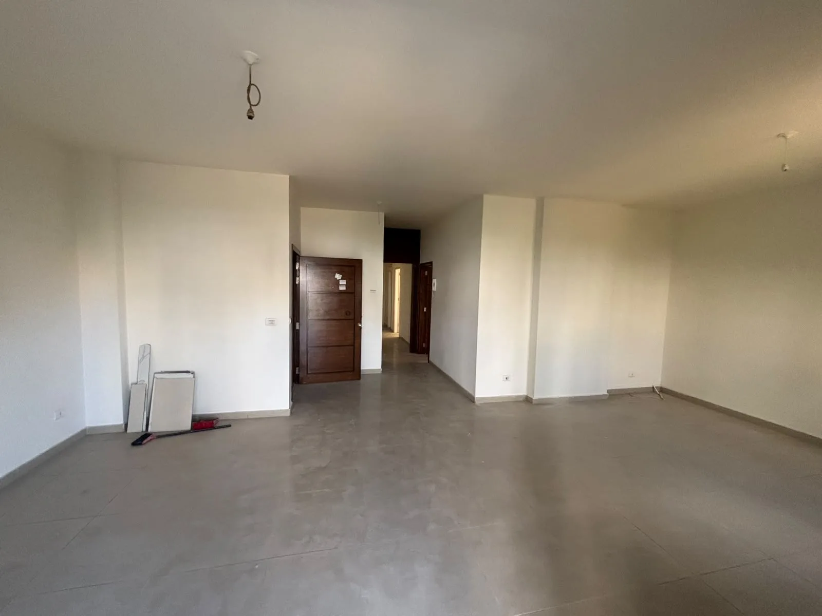 Apartment for Sale in Dekwaneh — الصورة 2