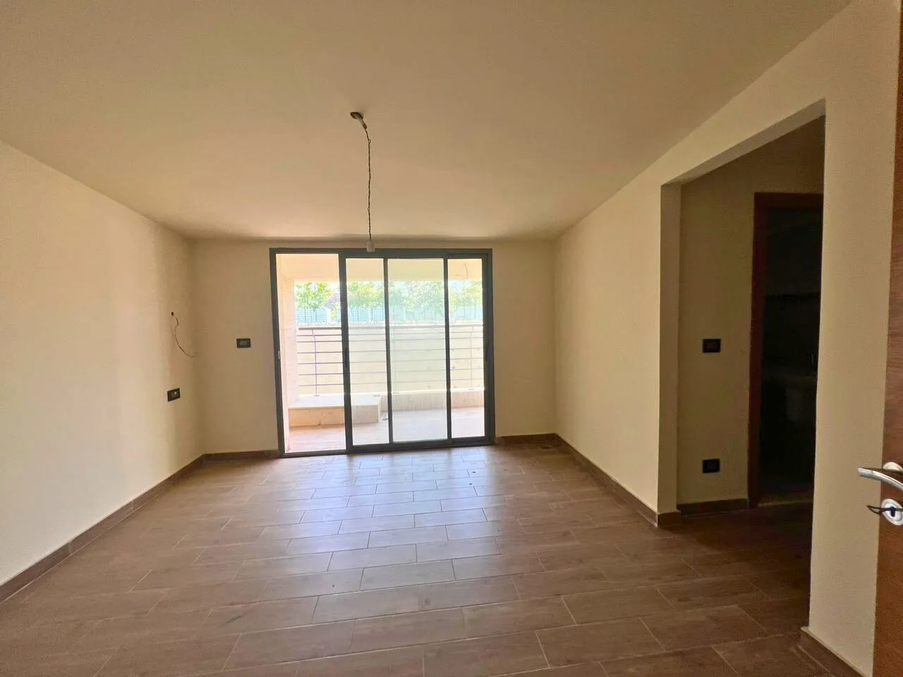 Duplex for Sale in Kfar Hbab, Lebanon — الصورة 8