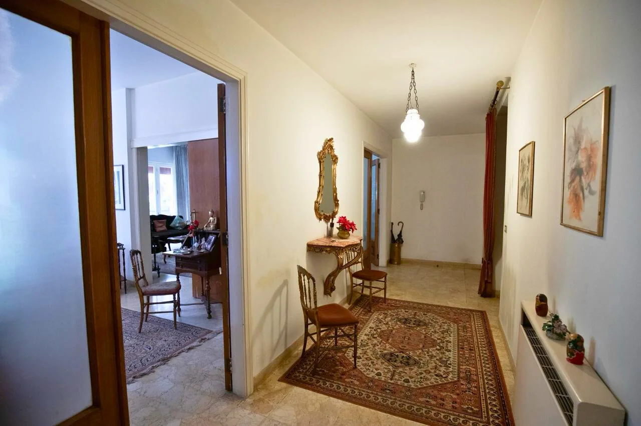 Apartment for Sale in Achrafieh — الصورة 5