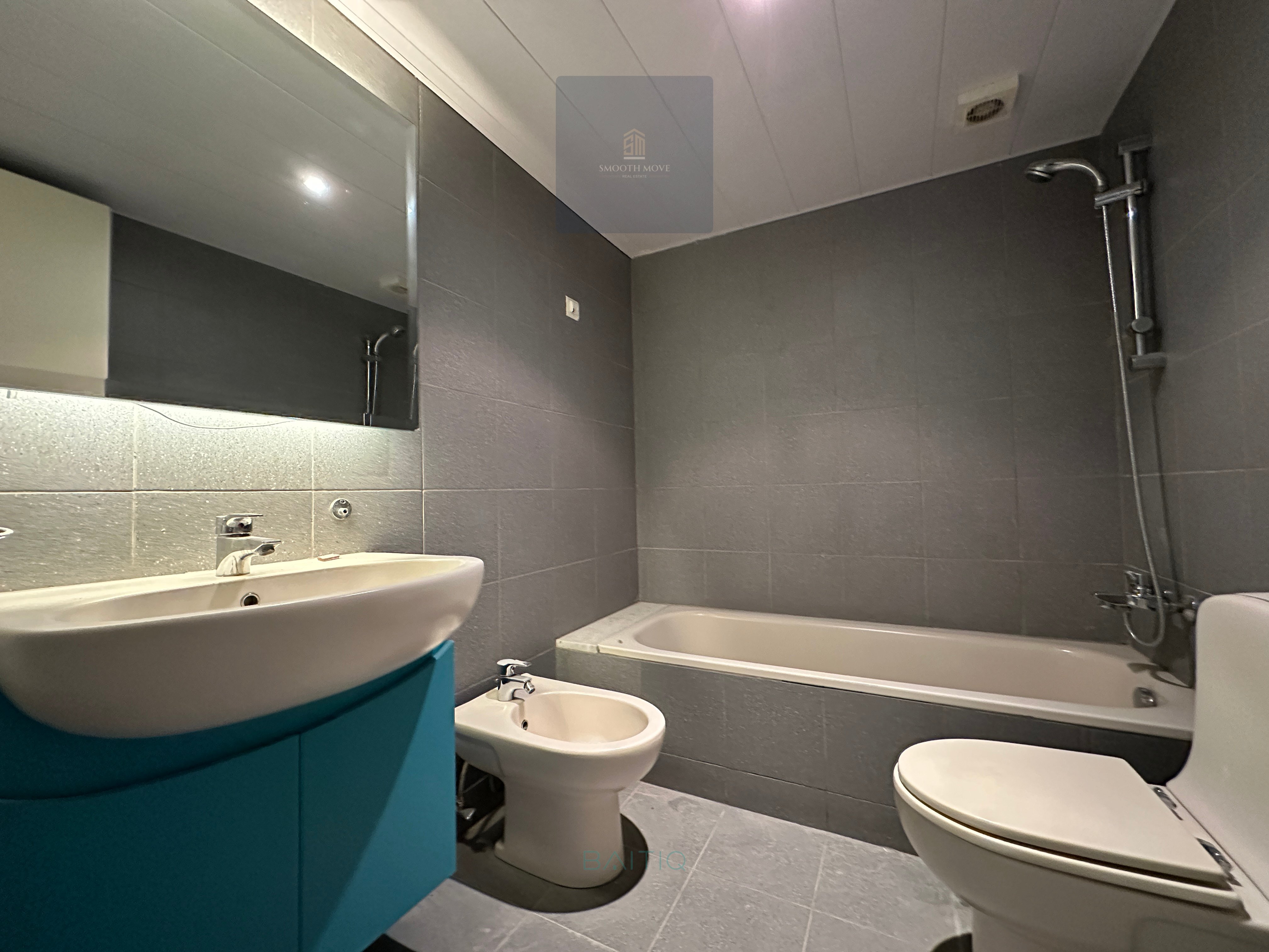 2 Bedroom Apartment for Rent or Sale in Prime Tabaris, Achrafieh — الصورة 7