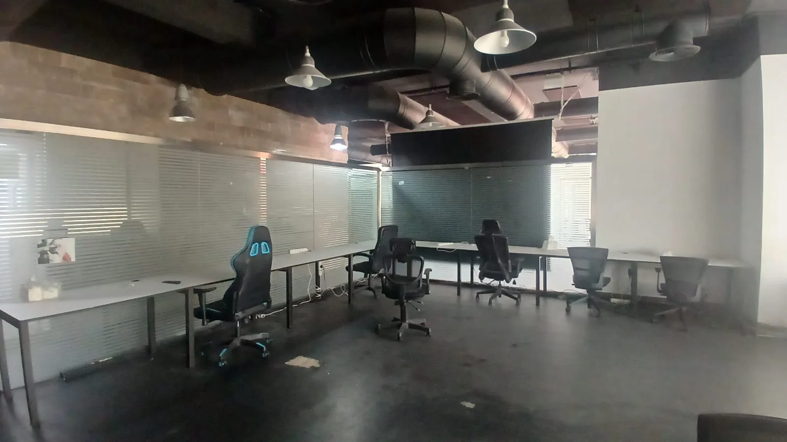 Office for Rent in Dbayeh — الصورة 7