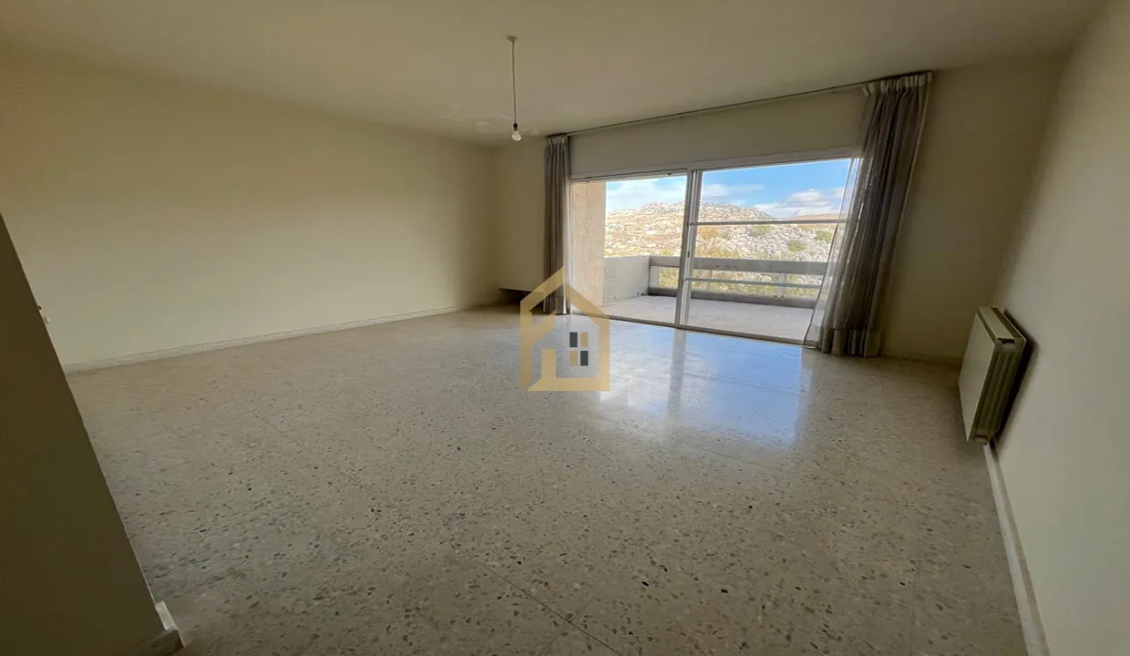 2 Triplex Villas for Sale in Feytroun — الصورة 3