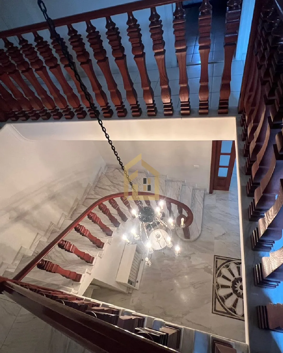 Villa for Sale in Qornet El Hamra — photo 4