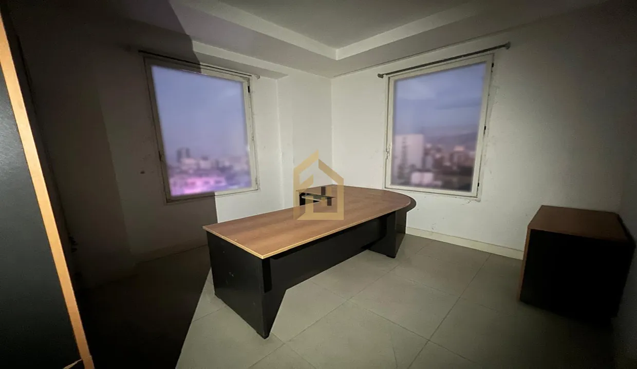 Office for Rent Achrafieh — photo 1