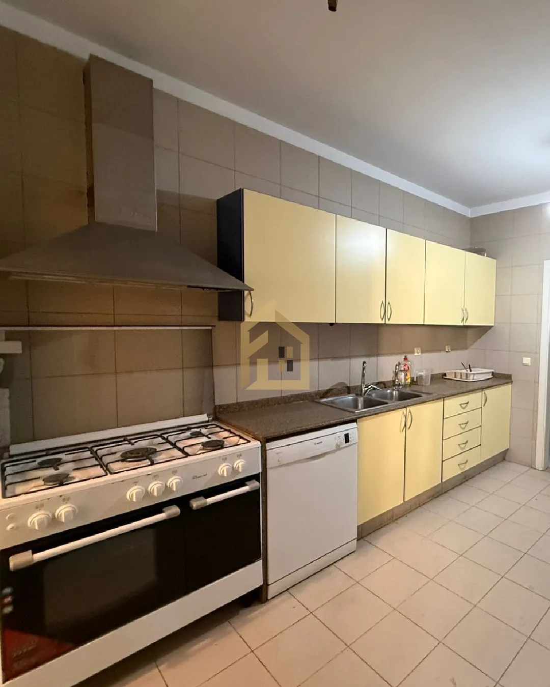 Apartment for Rent in Achrafieh — الصورة 4
