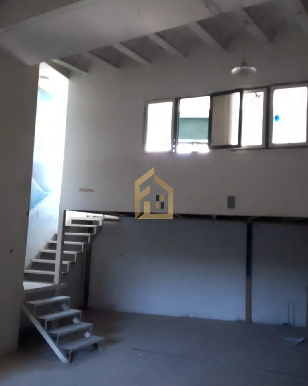 Warehouse for Sale in Zalka