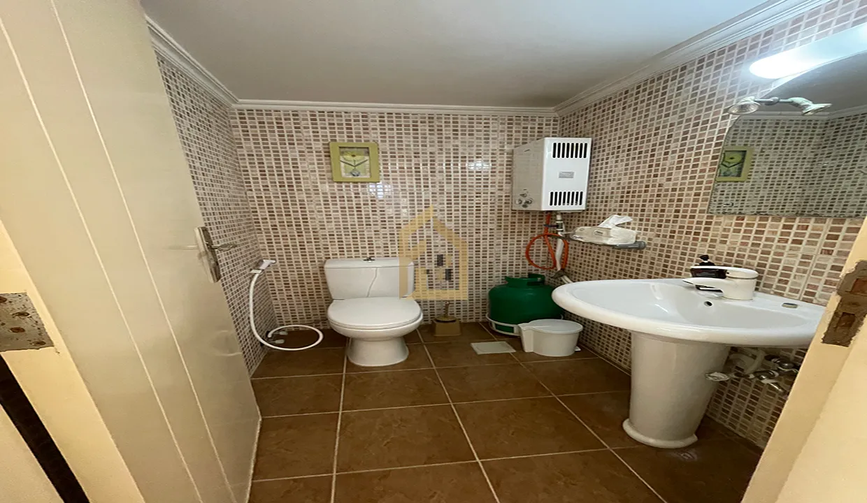 Semi-Furnished Apartment for Sale in Dawhet Aramoun — photo 3