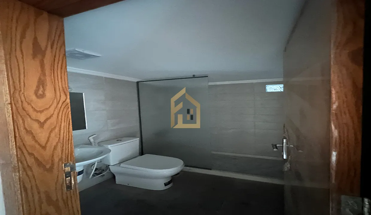 Apartment for Sale in Ras El Nabeh — photo 4