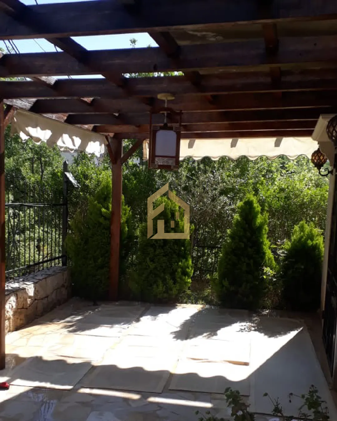 Building for Sale in Kleiat — photo 2