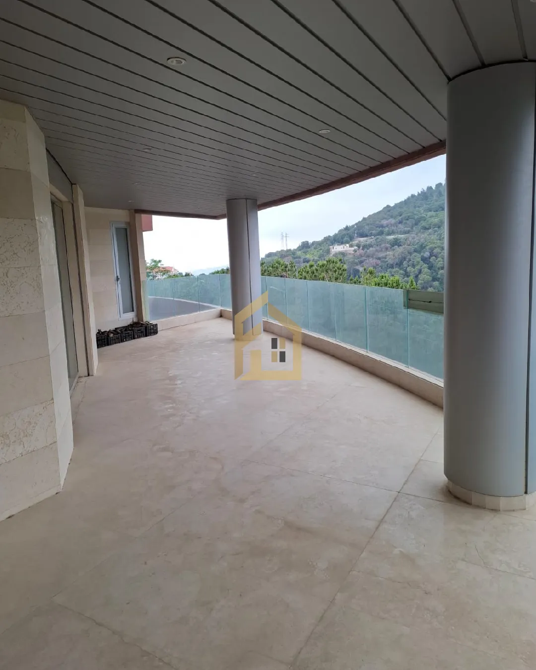 Apartment duplex for Sale in Zouk Mikael