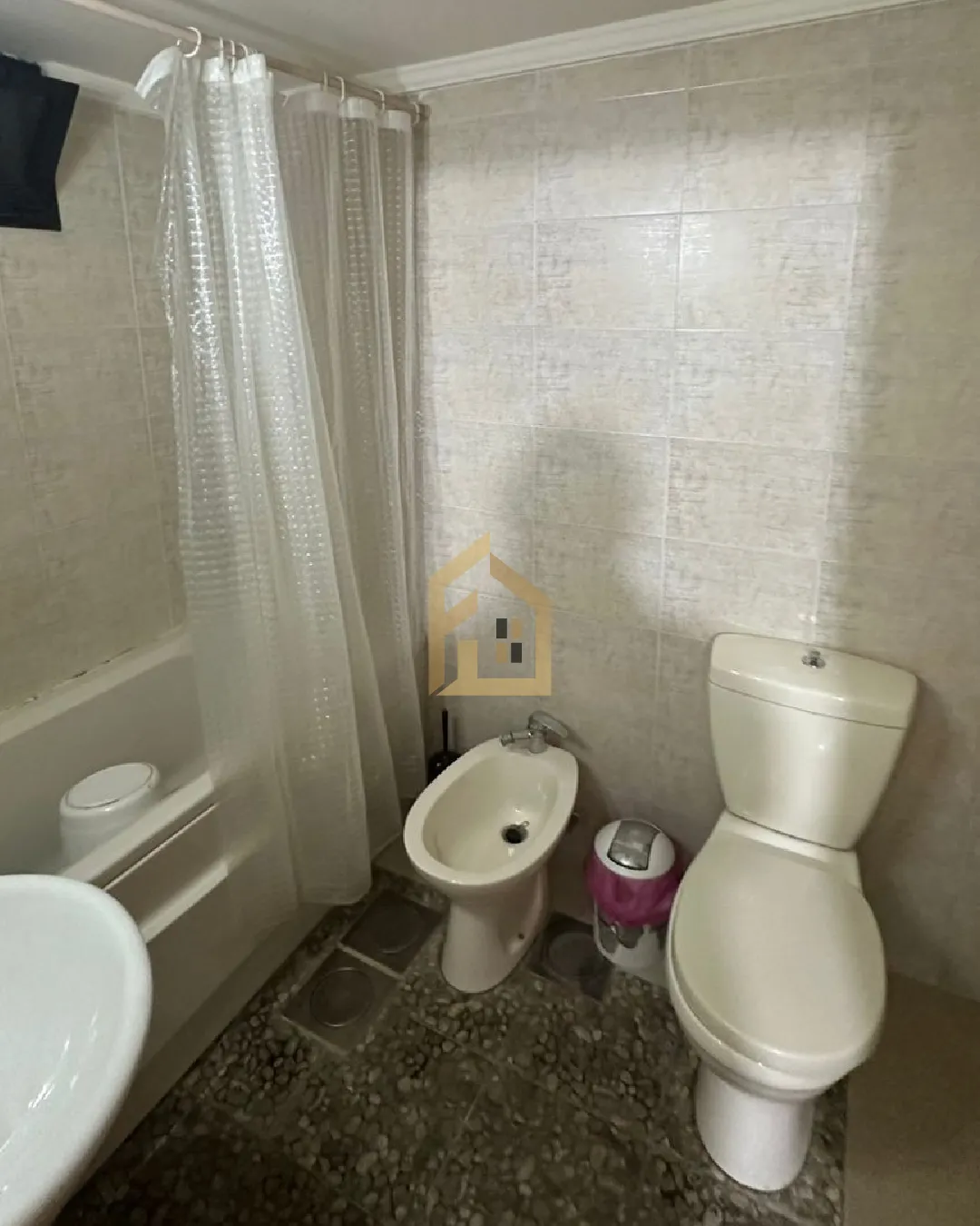 Apartment for Rent in Zouk Mikael — الصورة 4
