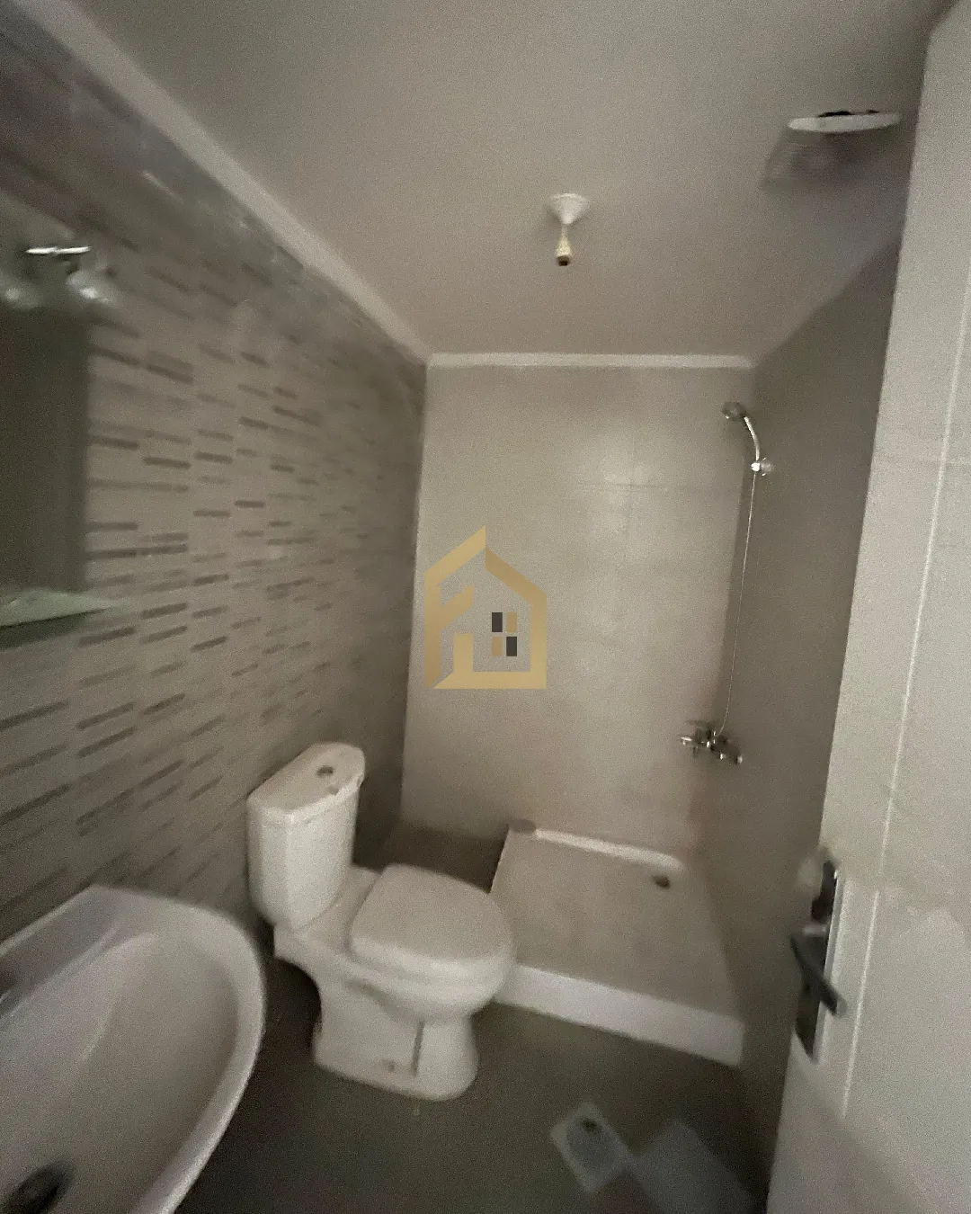 Apartment for Sale in Cornet El Hamra — photo 4