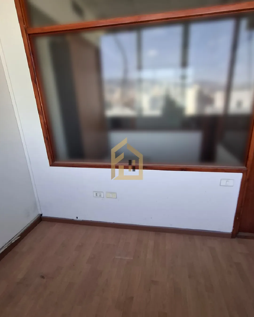 Office for Rent in Sin El Fil — الصورة 4