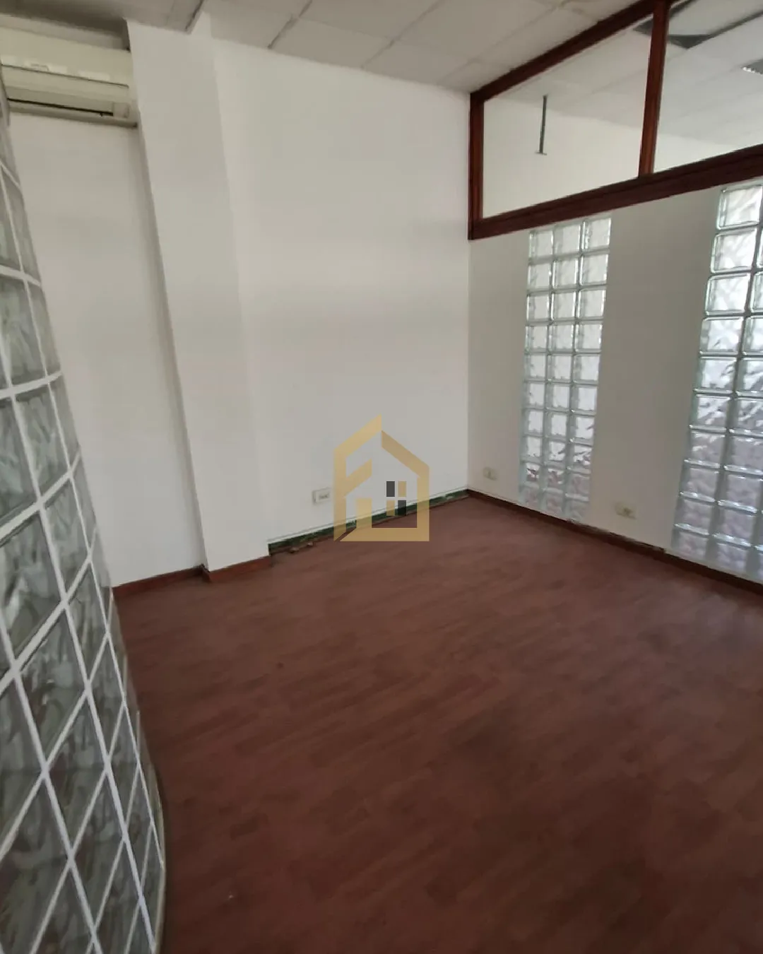 Office for Rent in Sin El Fil — photo 5