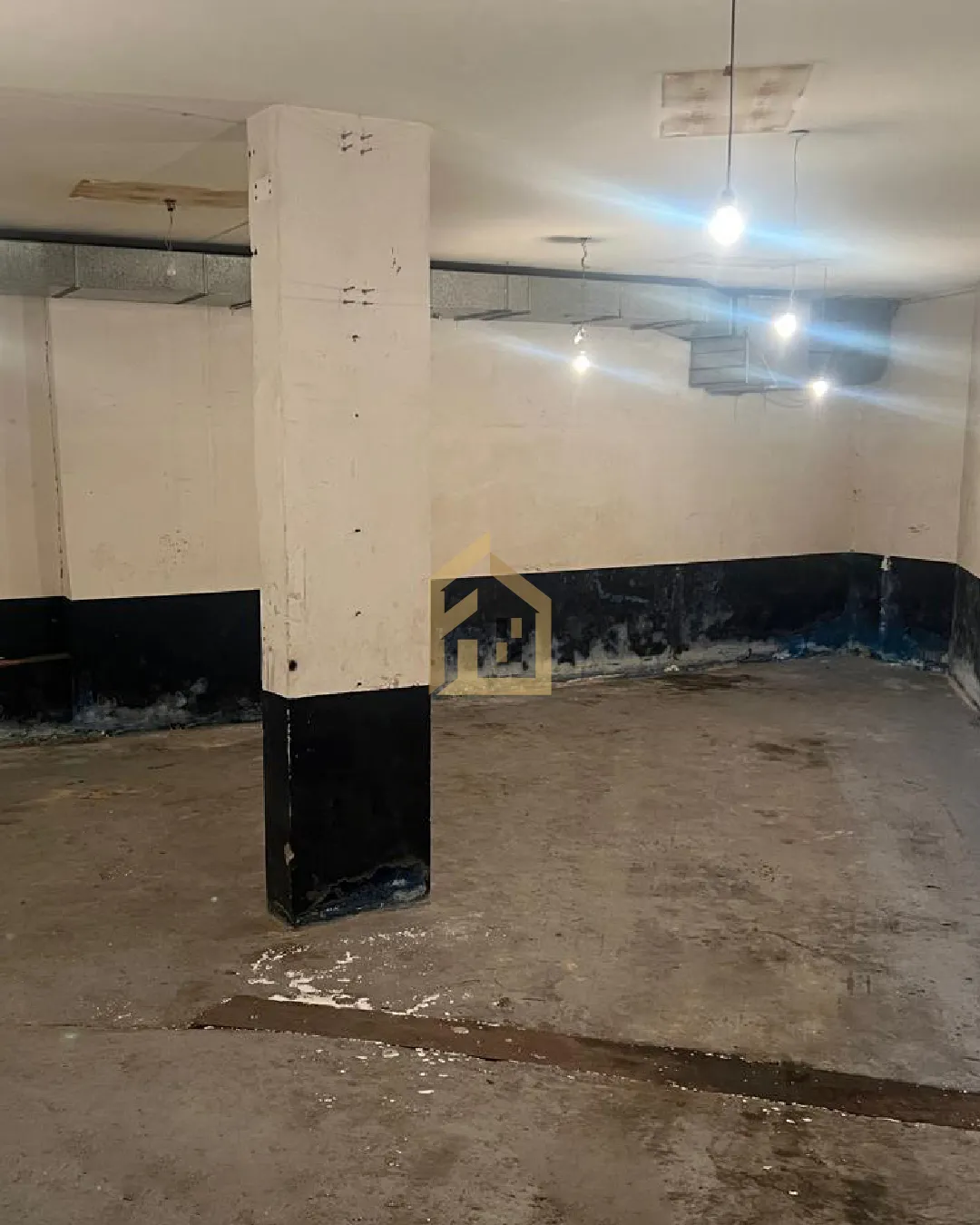Warehouse for Rent in Dekwaneh