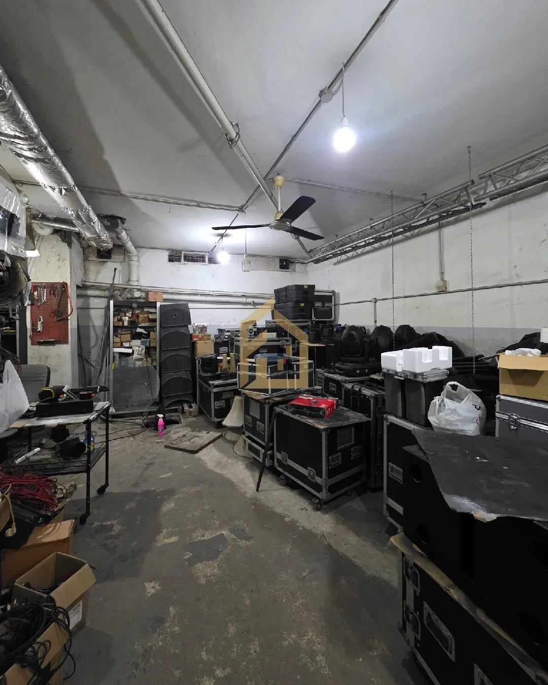 Warehouse for Sale in Achrafieh — photo 2
