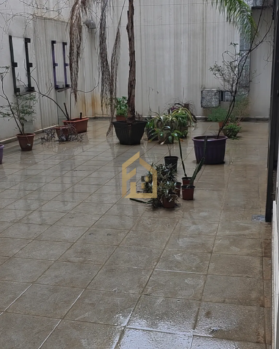 Showroom for Rent in Achrafieh — الصورة 2