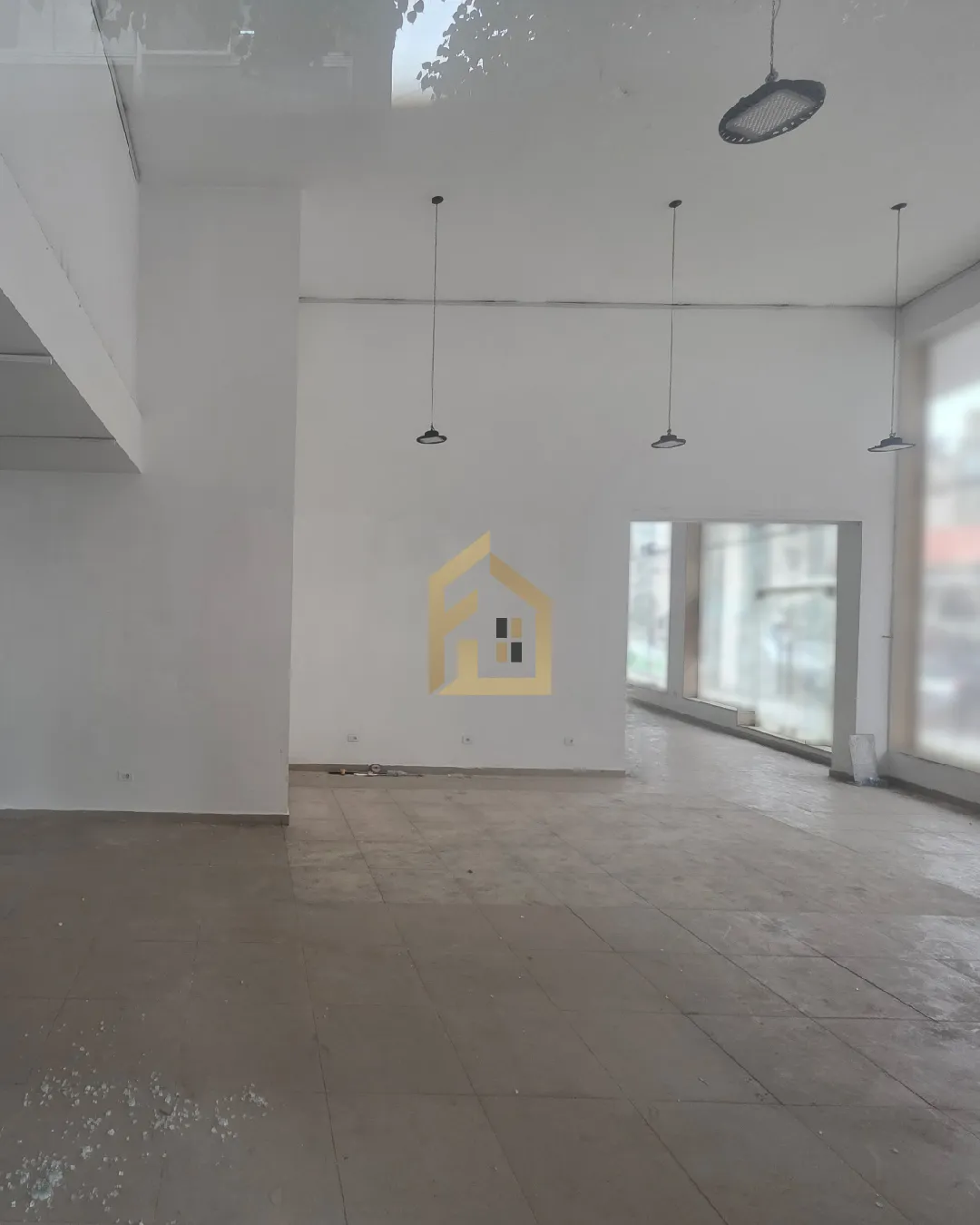 Showroom for Rent in Achrafieh — photo 1