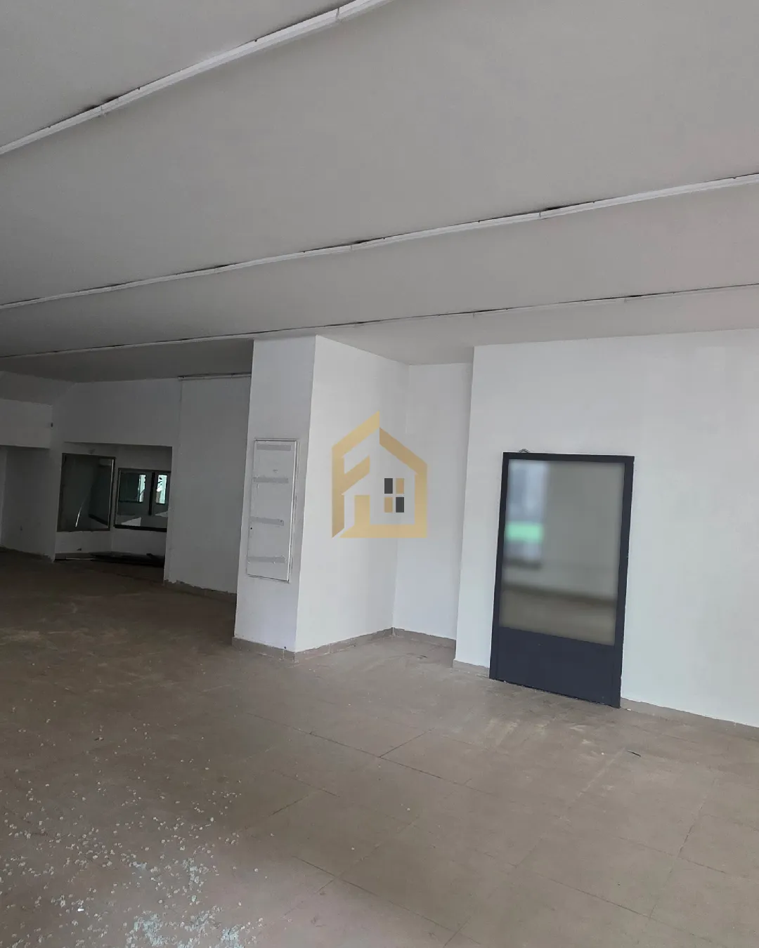 Showroom for Rent in Achrafieh — photo 2