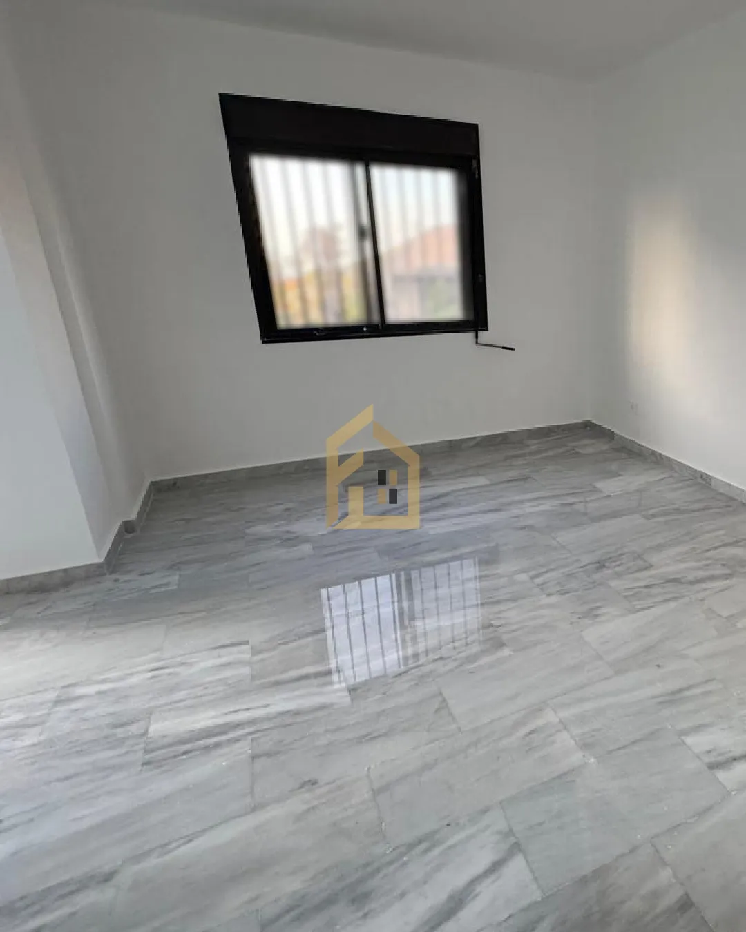 Apartment for Sale in Ain El Rihaneh — photo 2