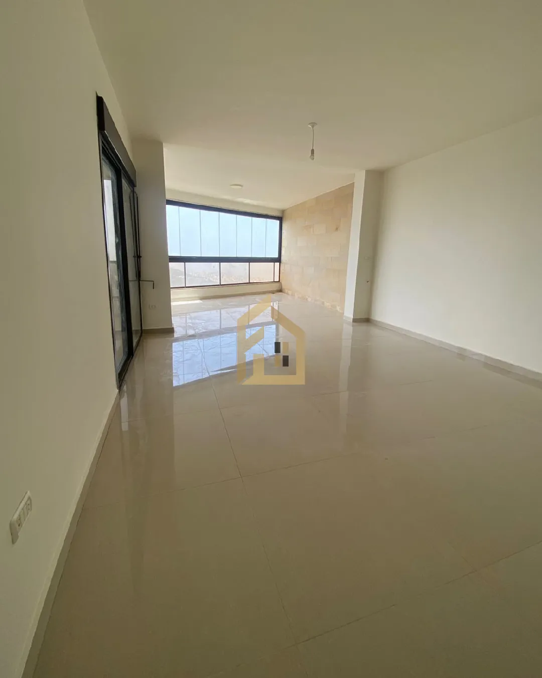 Apartment for Sale in Ain El Rihaneh