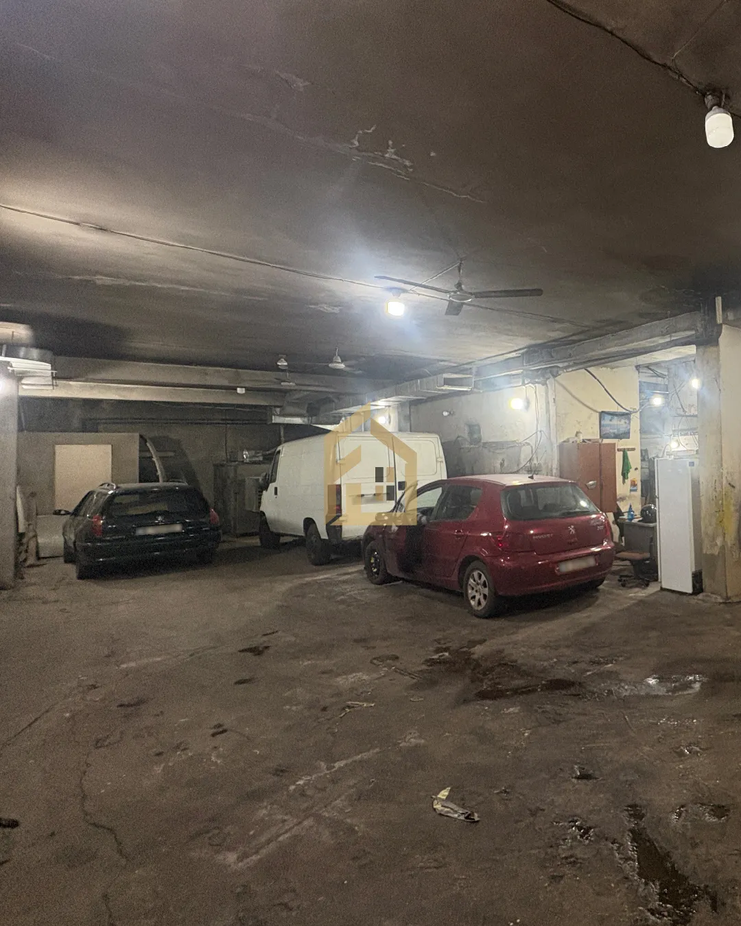 Warehouse for Sale in El Zarif — photo 3