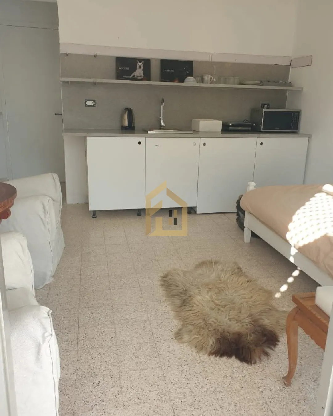Studio for Rent in Achrafieh — الصورة 4