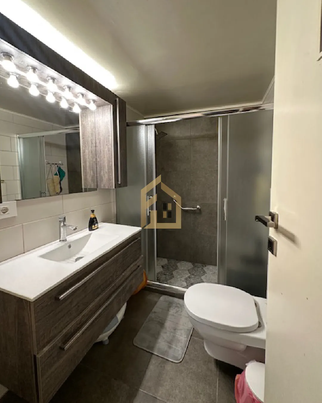 Apartment for Sale in Jdeideh — photo 4